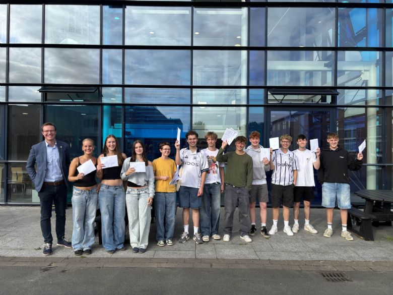 Students with exam results 2